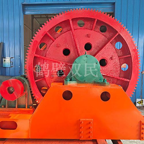 JZ-16/1000鑿井絞車發(fā)貨現(xiàn)場！